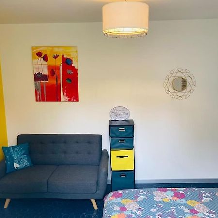 Logement Independant,Calme A 2 Pas Du Centre Ville Lannion Εξωτερικό φωτογραφία